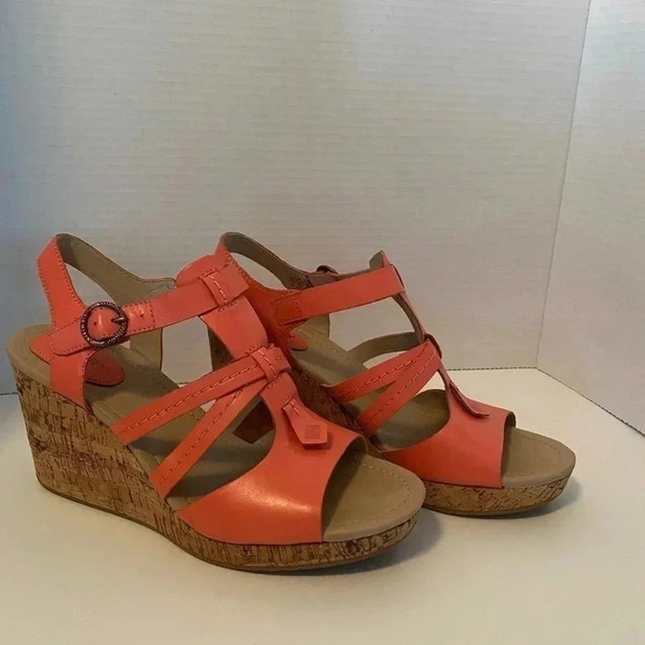 SPERRY Dawn Day Coral wedges size 9 - Picture 2 of 8